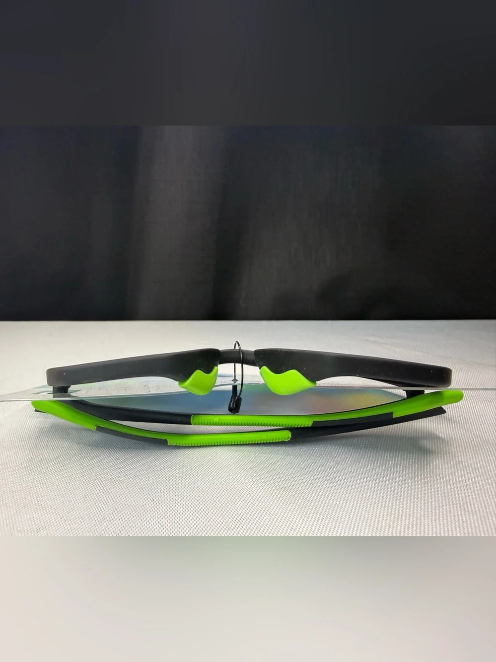 ☀️SUMMER SALE☀️Speedo Kids' Sunglasses - Black/Lime: Maximum UV Protection, NWT